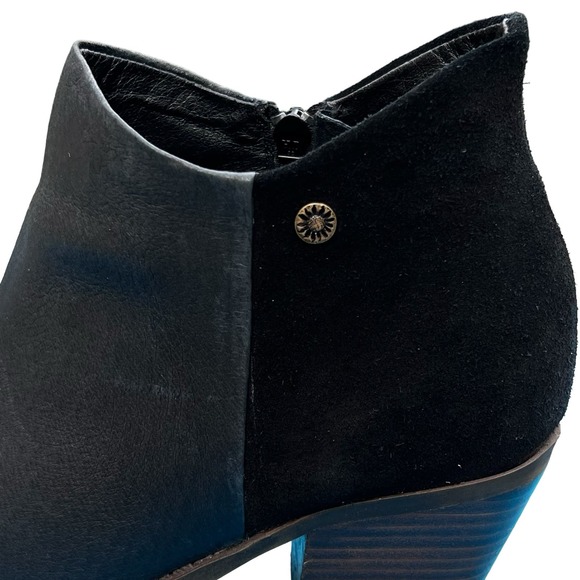 Yellow Box “Dannika” Women’s Black Leather Ankle Boots 9M EUC - Picture 5 of 13